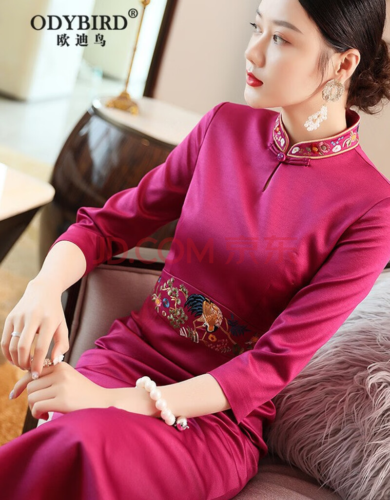 旗袍连衣裙夏季新款中国风刺绣修身显瘦开衩中长款改良旗袍裙 玫红色