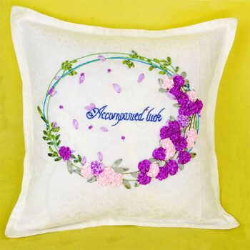 家装饰品 抱枕 丝带绣 手工diy丝带绣 45x45(cm) 好运相随