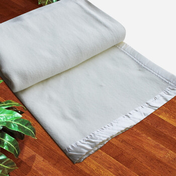 蔓豆娜 家纺 毛毯薄被 小空调毯被 纯棉 米白色包边春秋毯