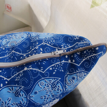 
                                        布络BuLuo抱枕靠垫套中式全棉面料含芯办公室护腰靠枕 多宝吉鱼 蓝色 45×45 cm含普芯                