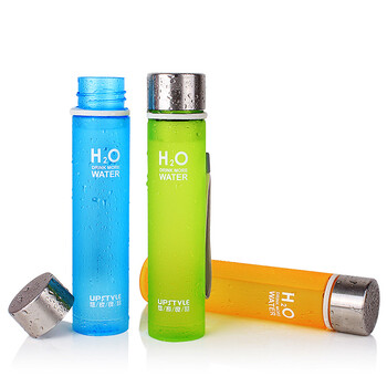 
                                        悠家良品（UPSTYLE） 磨砂创意运动水壶茶杯 纤巧型便捷防漏水杯带盖情侣塑料杯子 黑色280ml                