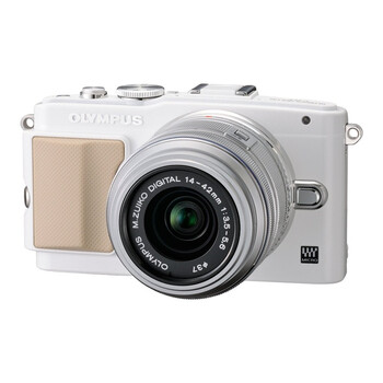 奥林巴斯（OLYMPUS） E-PL5 微型单电套机 （M.ZUIKO DIGITAL 14-42mm f/3.5-5.6 II R 镜头）(赠内存卡)白色