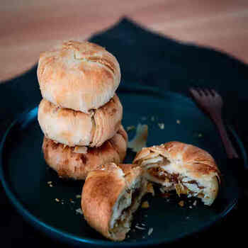 如题山宁夏青铜峡老苗清真月饼苏式系列酥皮老式传统五仁豆沙枣泥玫瑰