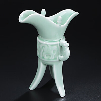 杯爵杯酒樽仿古代宫廷风三足爵杯高脚杯杯白酒杯烈酒尊复古中式家用酒