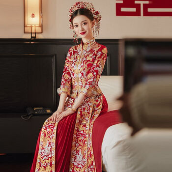 糖衣兔大码龙凤褂胖mm新娘女中式婚纱嫁衣结婚敬酒服感款秀禾服龙凤褂