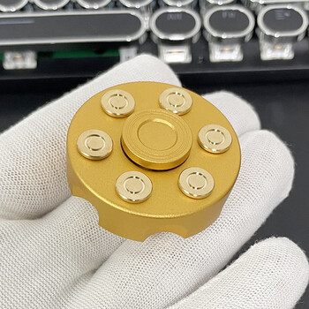 2022新款左轮弹夹指尖陀螺 指尖陀螺黑科技金属合金左轮弹夹手指旋转