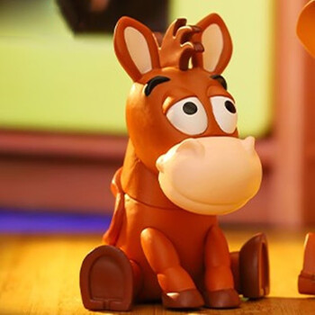 泡泡. 玛特玩具总动员系列盲盒巴斯光年胡迪抱抱龙三眼叉叉 红心