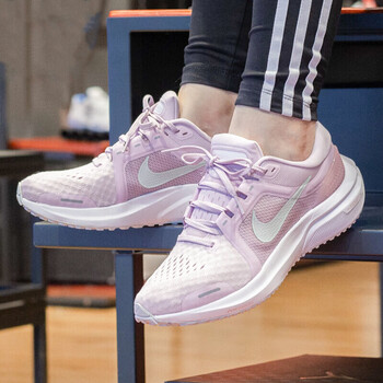 nike耐克女鞋夏季新款zoom网面透气休闲运动跑步鞋 da7698-600 38.