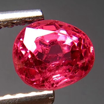 俊辰珠宝天然尖晶石裸石红色宝色戒指晶体干净火彩超美