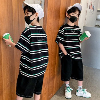 童方男童夏装套装2022新款男孩夏款网红时髦条纹短袖印花休闲短裤夏季