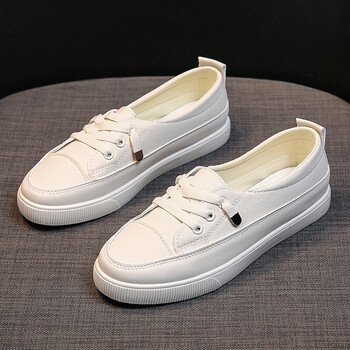 网红小白鞋女年春季新款百搭平底洋气板鞋透气懒人一脚蹬单鞋米白色35