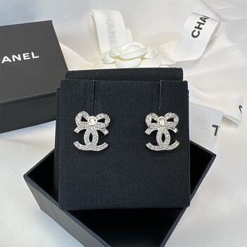 香奈儿(chanel)女士耳钉22新品经典双c蝴蝶结耳环耳钉 520礼物 银色