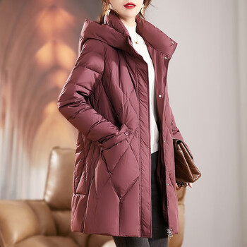 雪夕妈妈装秋冬装加厚羽绒服洋气大码中老年女装中长款时尚连帽保暖