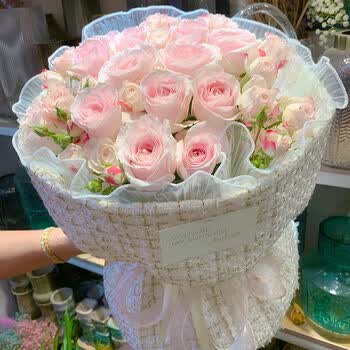 花芊茗鲜花速递网红小香风红玫瑰香槟花束生日告白礼物送女生老婆女友