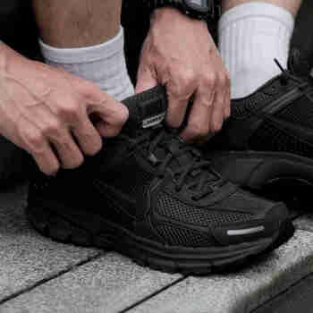 耐克（NIKE）男鞋2024夏款AIR ZOOM VOMERO运动休闲气垫缓震透气跑步鞋DA7245 BV1358-003 /VOMERO 5 41