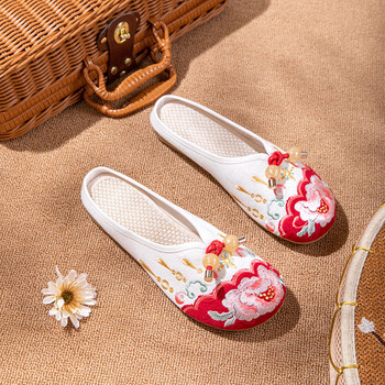 gormlboa老北京绣花鞋中国风女居家圆头平底休闲拖鞋复古盘扣珍珠女鞋