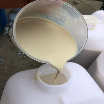 巴西棕榈车蜡巴西棕榈蜡乳液天然车蜡洗车液用水性蜡汽车抛光蜡皮革上