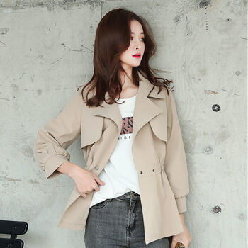 秋季风衣女2022春秋新款小个子收腰显瘦短款外套九分灯笼袖裙摆女御姐