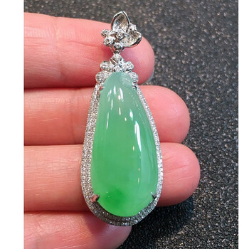 玉佳佳冰种甜绿福瓜翡翠吊坠18k金镶嵌女款送老婆送礼玉坠珠宝挂件