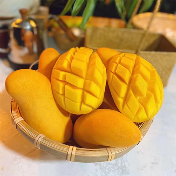 芒果水果 金煌芒 新鲜水果 当季生鲜芒果 9斤中果(300g )