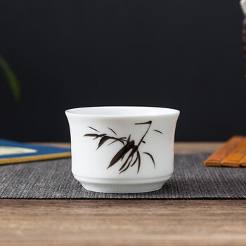 柏蝶莱老式瓷酒杯大号二两酒杯家用白酒陶瓷酒樽一两老式小酒盅黄酒