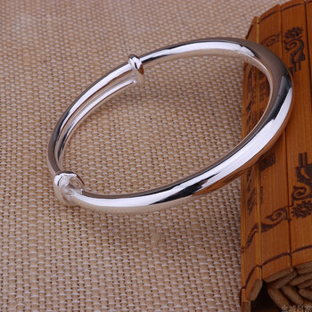 豫见美农银9999银手镯简约光面推拉扣手镯男女款伸缩时尚民族风银镯子