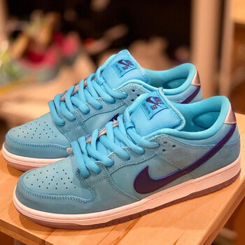 联名aj男女鞋莆田纯原高品质同款黑橙胡萝卜男女百搭板鞋情侣学生运动