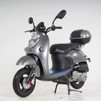 runtema全新小龟王摩托车125cc燃油踏板车男女机车小绵羊国四电喷可