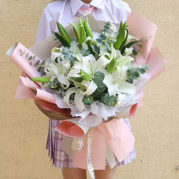 泰州香水百合康乃馨花束鲜花速递同姜堰海陵兴化生日上门配花店