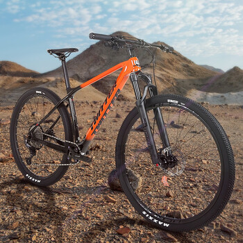 山地自行车竞速山地车竞速比赛自行车桶轴版碳纤维山地车自行车xc越野