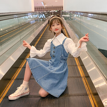 糖晰女童牛仔裙春装套装2023新款中大童女孩背带裙儿童衬衫裙子两件套