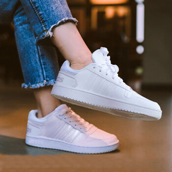 阿迪达斯小白鞋女鞋新款运动鞋鞋子轻便透气休闲鞋白色板鞋fy6024经典