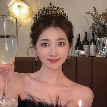 元族夸张闪水钻感项链女轻奢小众设计感黑色晚宴流苏锁骨链项圈颈链