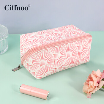 琪斐诺（Ciffnoo） 化妆包女士随身便携小号手拿包旅行ins风超火防水收纳袋 CFN0176 粉色