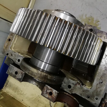 主动车轮轴/170*1160 45#/根/最小起订量1/货期10天