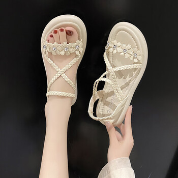 mmanyutie14岁女孩凉鞋夏15大童平底露趾17初中18高中学生1113少女