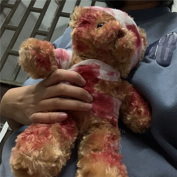 暴力血腥暗黑受伤绷带小熊玩偶lolita搞死基佬拍照cos包包挂件 大号30