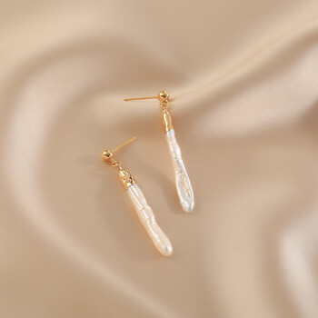 曼菲图时尚个性淡水巴洛克珍珠耳环女小众设计感520礼物送男女友长条