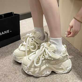 达芙妮daphne今年流行鞋子2023老爹鞋女新款秋季女鞋ins潮百搭女士