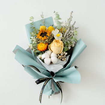 爱满 Aiman 玫瑰勿忘我干花花束尤加利雏菊网红干花花束圣诞节送闺蜜女友礼物sn8412 香槟玫瑰棉花花束 盒子 图片价格品牌报价 京东