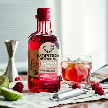 俄罗斯russia原装进口莫罗圣鹿利口酒蔓越莓味女生微醺洋酒力娇酒利口