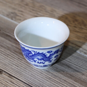 硕巨景德镇小青花酒杯青花瓷小号白酒杯老式怀旧小酒杯家用陶瓷酒杯50