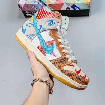 耐克顿aj1thedunkhighsb鸳鸯男女鞋高帮 涂鸦彩色 40