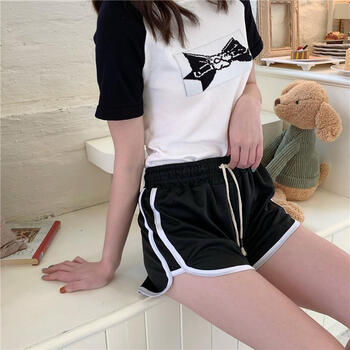 新臣作短裤跑步运动女宽松夏季薄款学生超短裤显瘦高腰百搭居家黑色