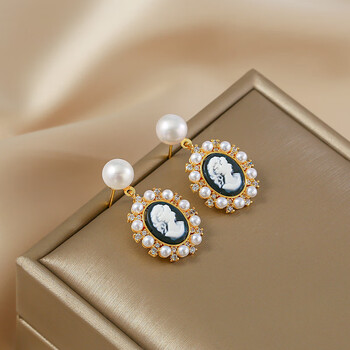 珍珠人像耳环耳坠女简约轻奢小众设计银针耳饰 人像珍珠耳环【图片