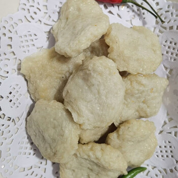 现做现卖温州特产鱼饼马鲛鱼鮸鱼纯手工制作鱼豆腐零食小吃鱼糕油炸