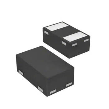 TOSHIBA 肖特基二极管 1SS413CT,L3F