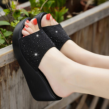 品牌同款真皮厚底台女凉拖坡跟高跟外穿轻底拖鞋女大码 黑色(串珠款)