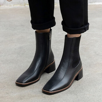 时尚品牌女鞋短靴女2022秋冬新款时尚靴英伦风粗跟短筒马丁靴靴子高档