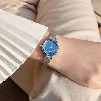 豫见美农女士手表女学生石英表简约法国小众气质钢带高中生腕表白壳蓝